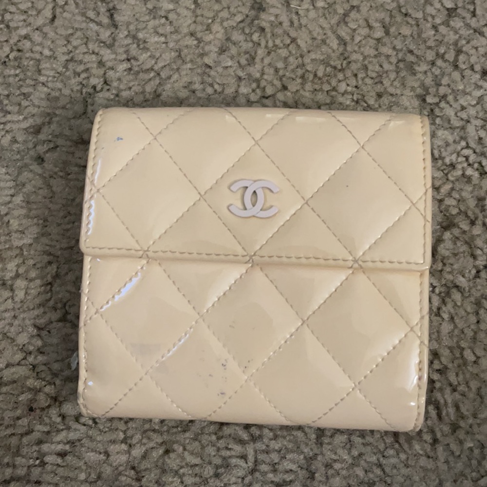 Chanel Wallet - Picture 10 of 10